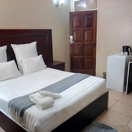 Zenith Lodge Lusaka Eksteriør bilde