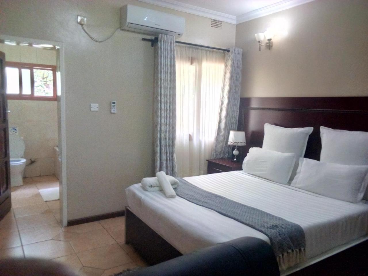 Zenith Lodge Lusaka Eksteriør bilde