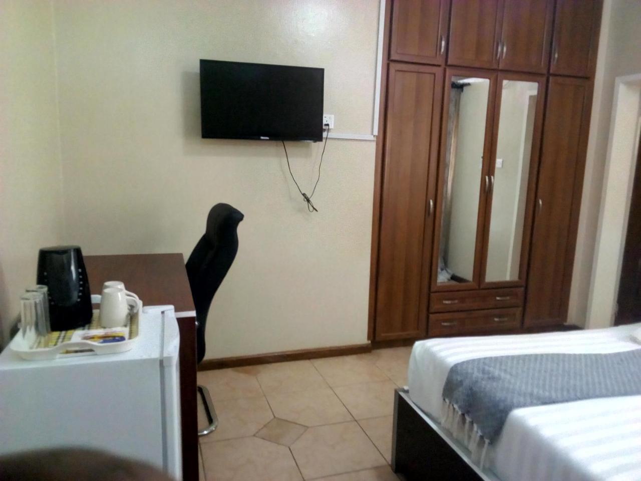 Zenith Lodge Lusaka Eksteriør bilde
