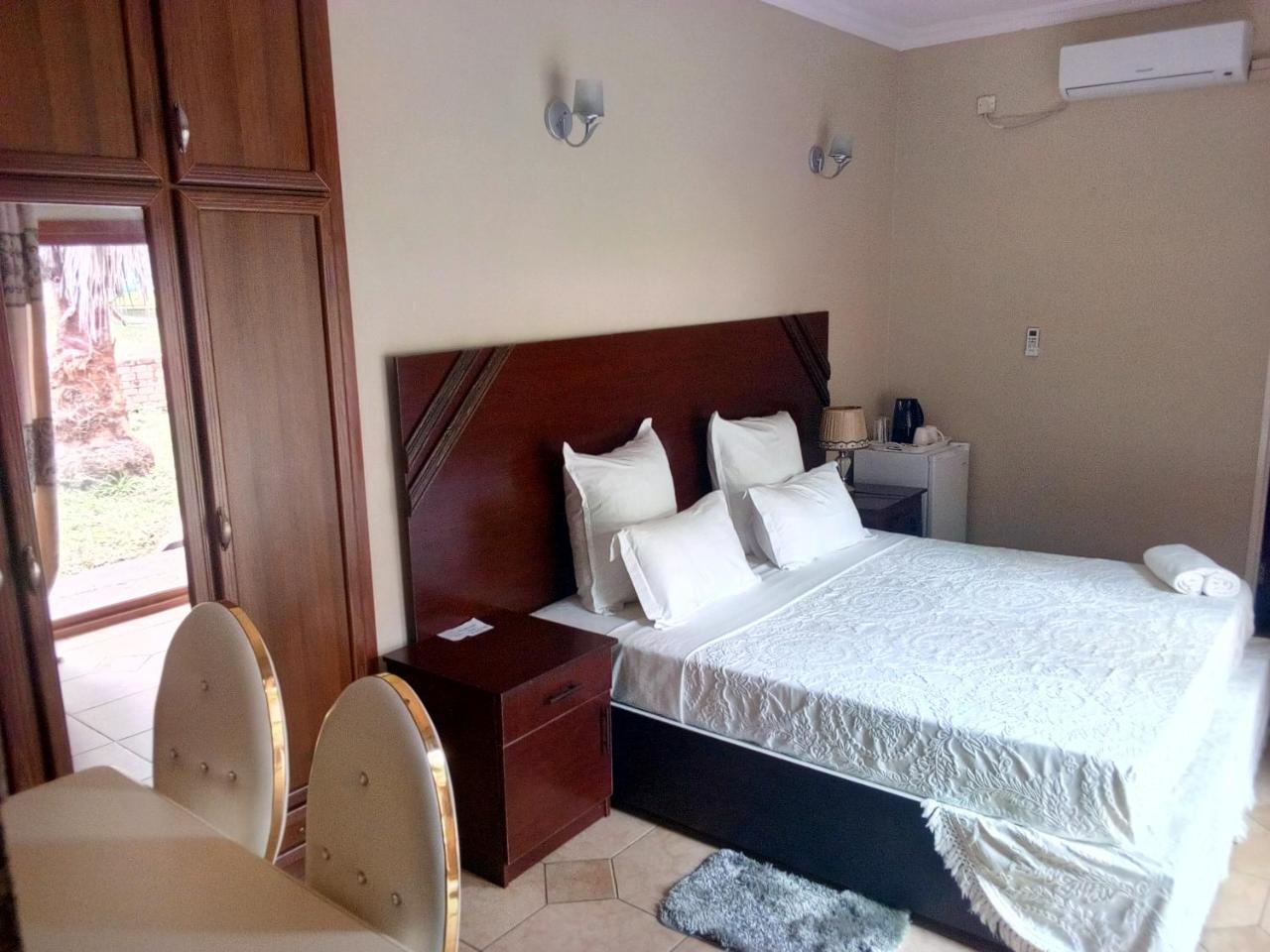 Zenith Lodge Lusaka Eksteriør bilde