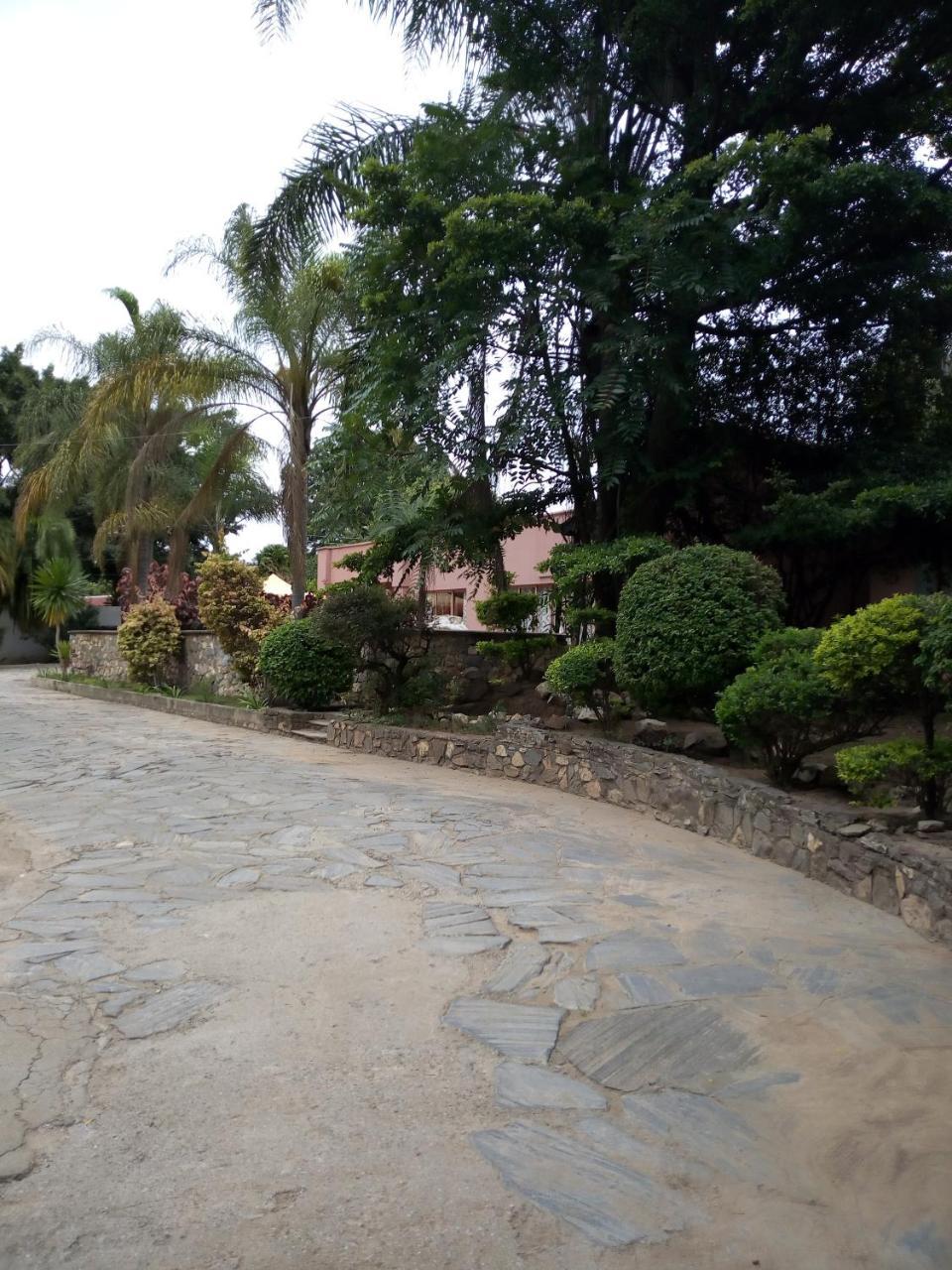 Zenith Lodge Lusaka Eksteriør bilde
